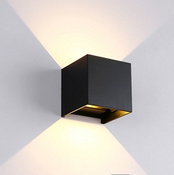 Đèn LED gắn tường trang trí