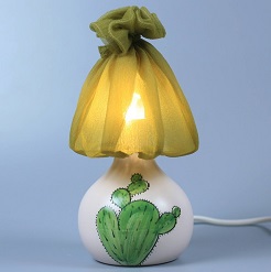 đèn để bàn trang trí