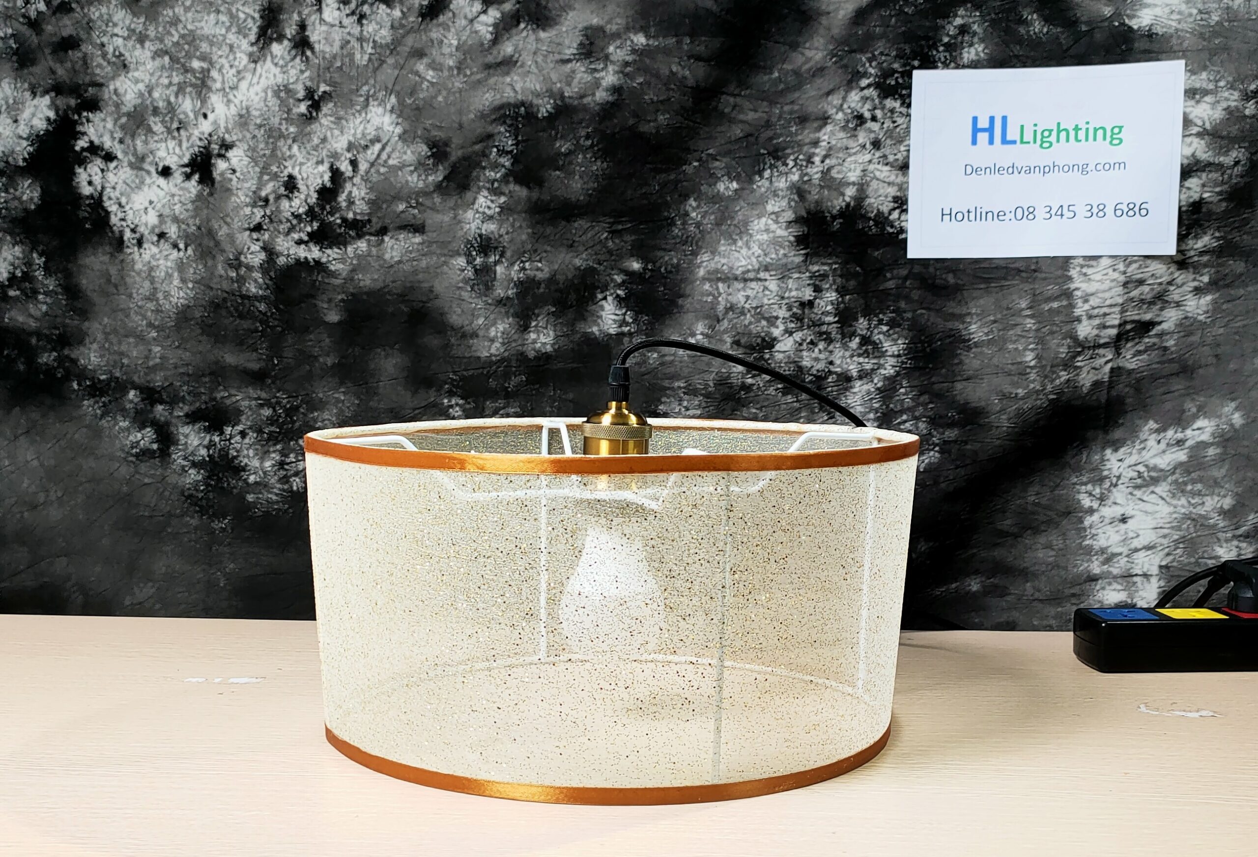 den-tha-tran-bau-troi-sao-vietmake-tt005-den-trang-tri-cao-cap-1