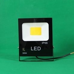 Đèn led pha HL 10w đủ công suất, đèn sân vườn, đèn pha led giá rẻ