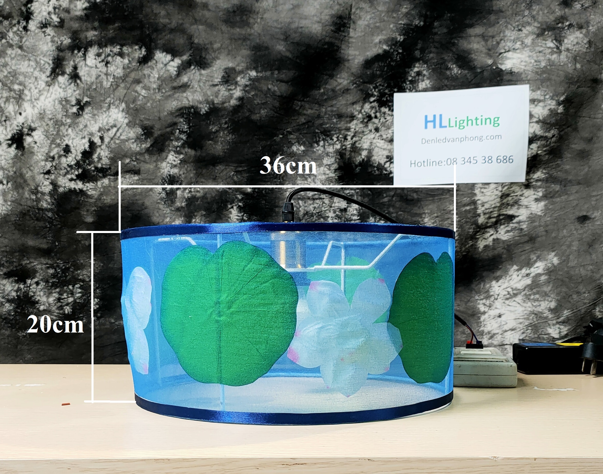 den-tha-tran-ban-an-ho-sen-vai-xoan-xop-bg003cd-vietmake-5