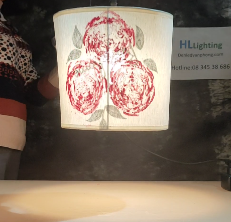 den-tha-tran-hoa-hong-ve-tay-vietmake-bg004cd-den-tha-quan-cafe-dep-6