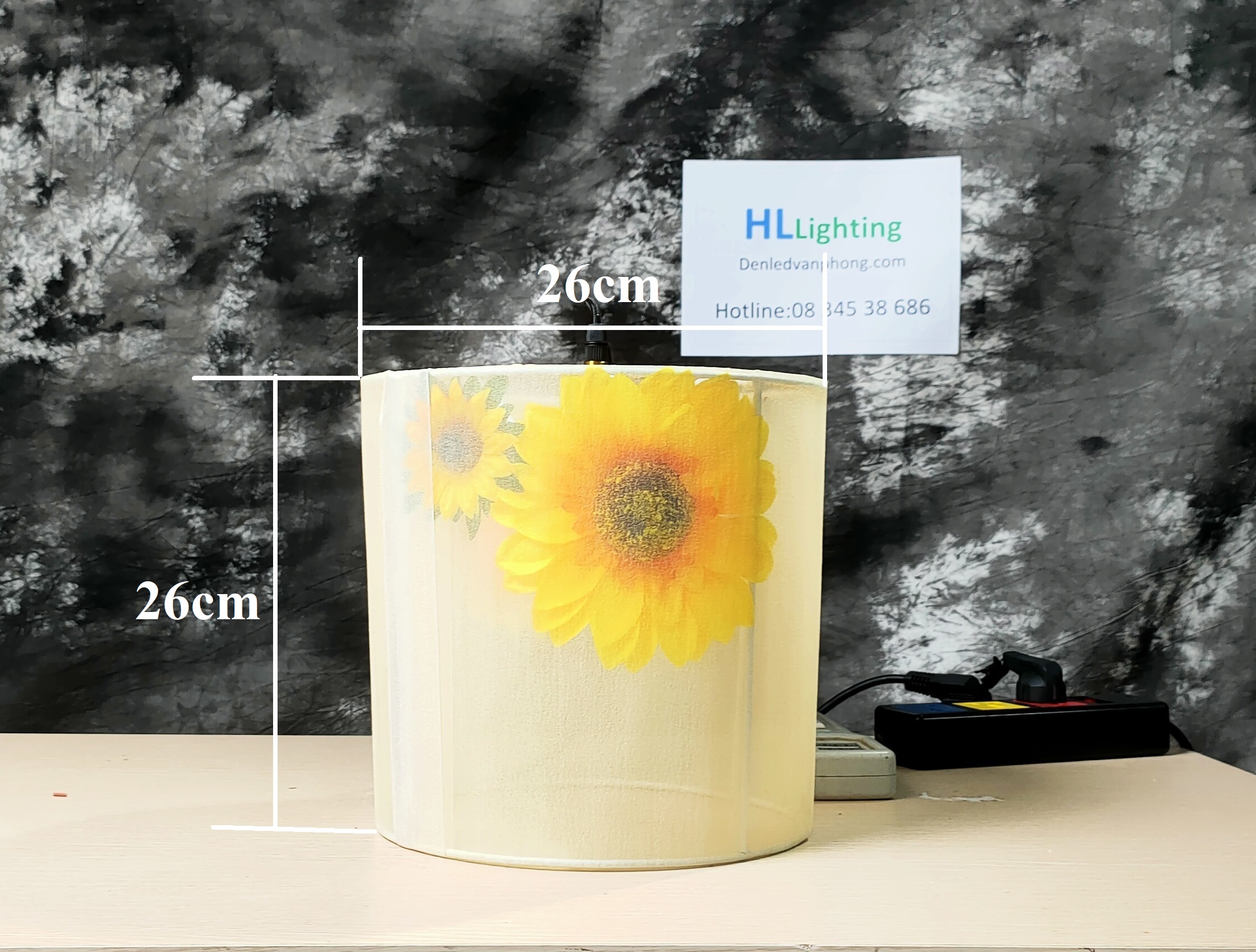 den-tha-tran-hoa-mat-troi-vai-xoan-xop-2-lop-bg002c-vietmake-den-tran-ban-an-3