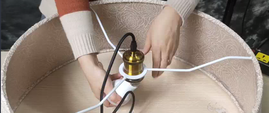 huong-dan-lap-den-tha-tran-2-mat-tt009-1