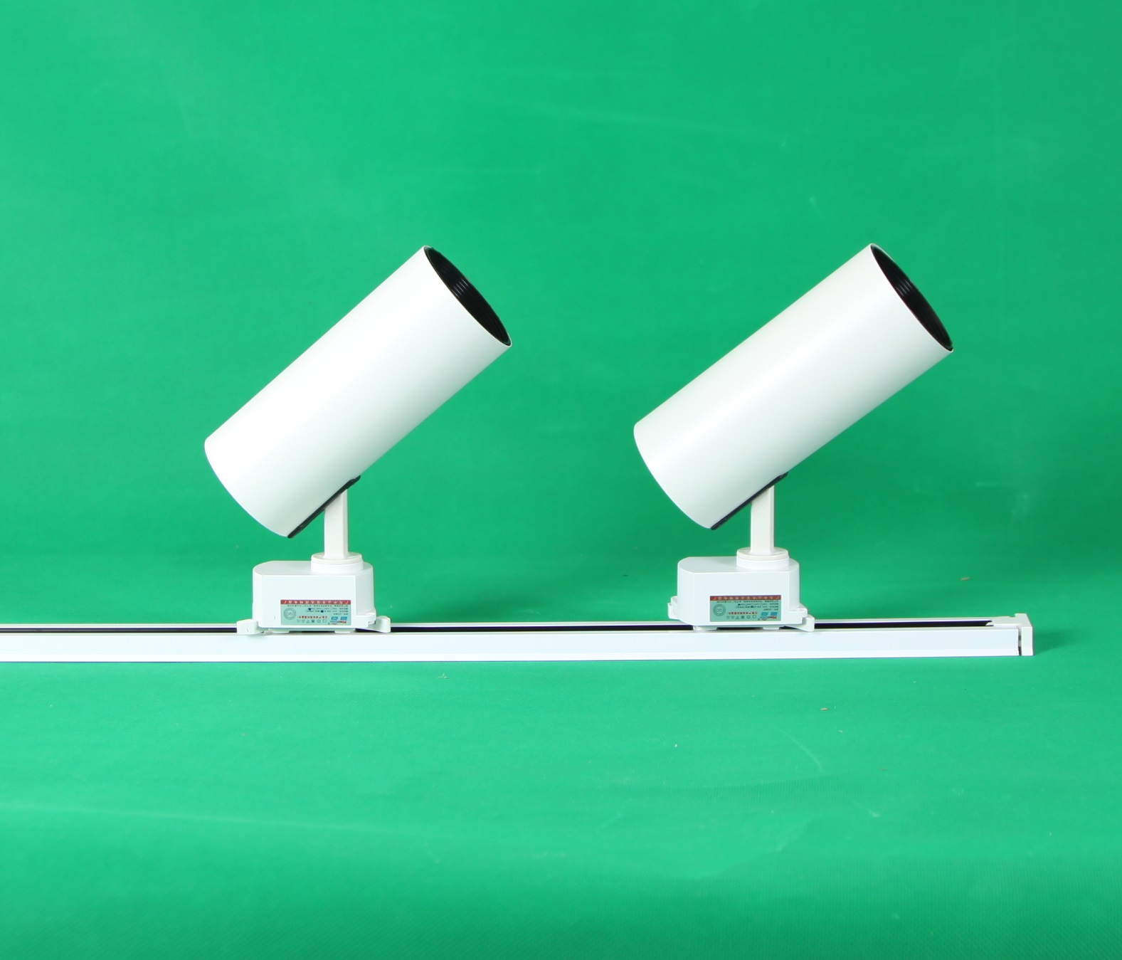 den-roi-ray-ong-bo-20w-5