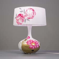 den-ban-gom-hoa-hong-go104