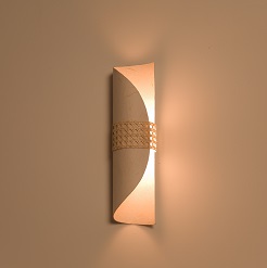 Den Tuong Giay Do May Tre Vietmake Ggd003 Den Treo Tuong Cao Cap