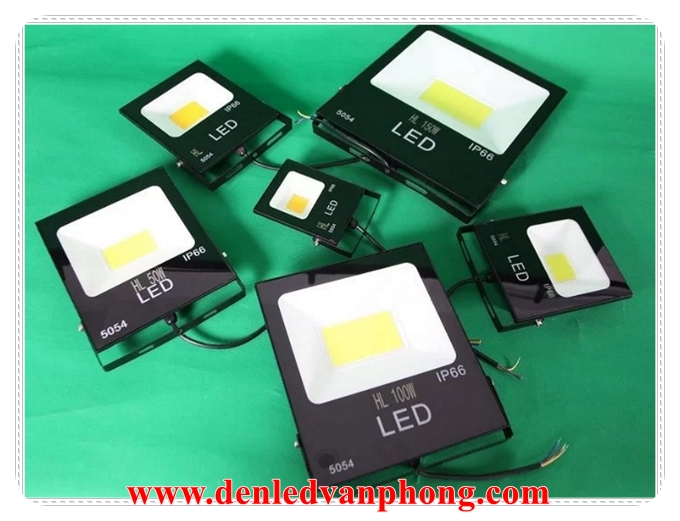 Những ưu điểm của đèn led pha 50w